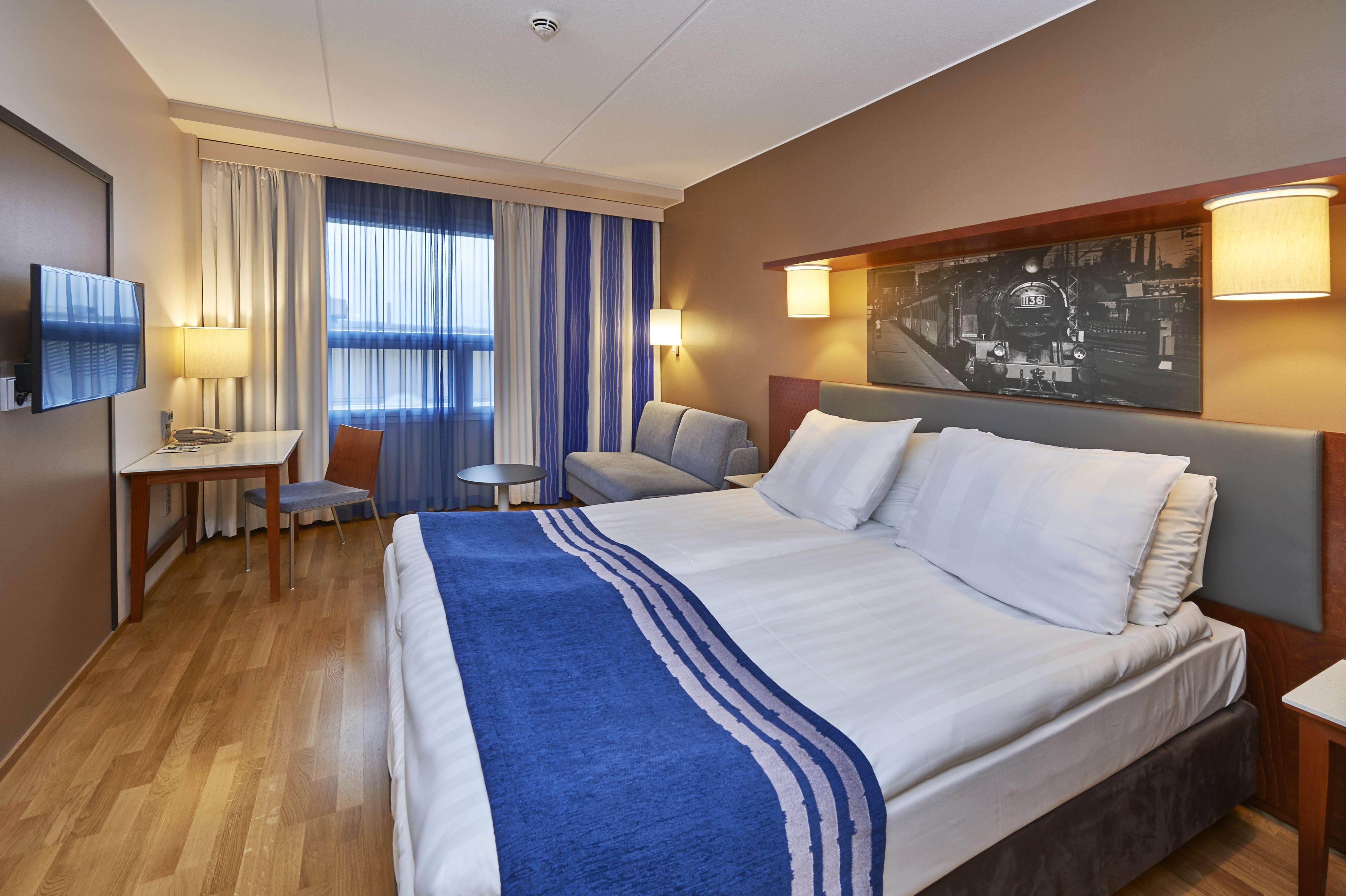 Holiday Inn Tampere - Central Station By Ihg Exterior photo
